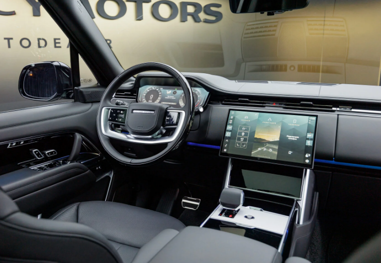 Range Rover Long: отличия и особенности удлиненной модели британского внедороджника