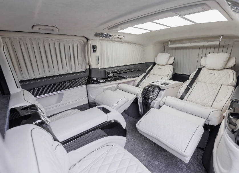 Новое поступление на склад —Mercedes-Benz V300d Extra Long 4MATIC VIP