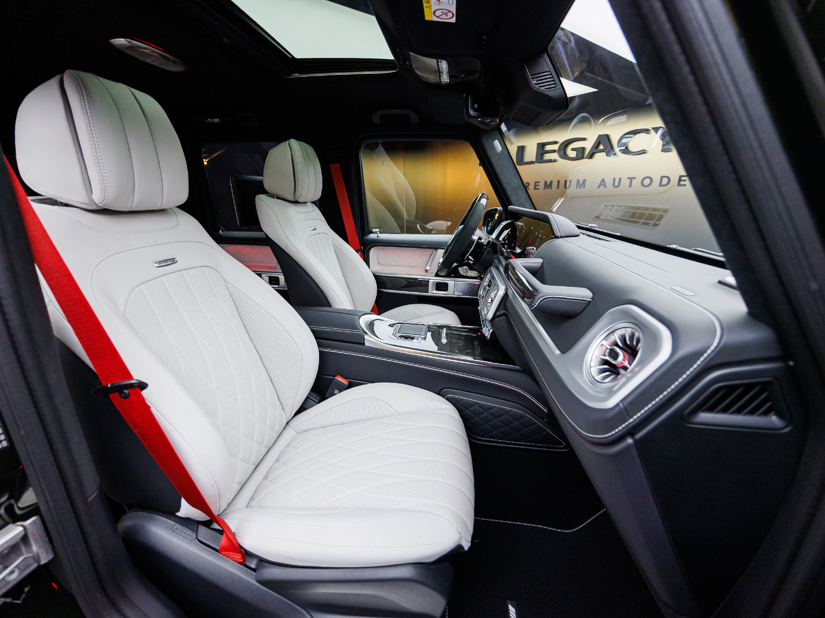 Новое поступление на склад — редкий Mercedes-AMG G 63