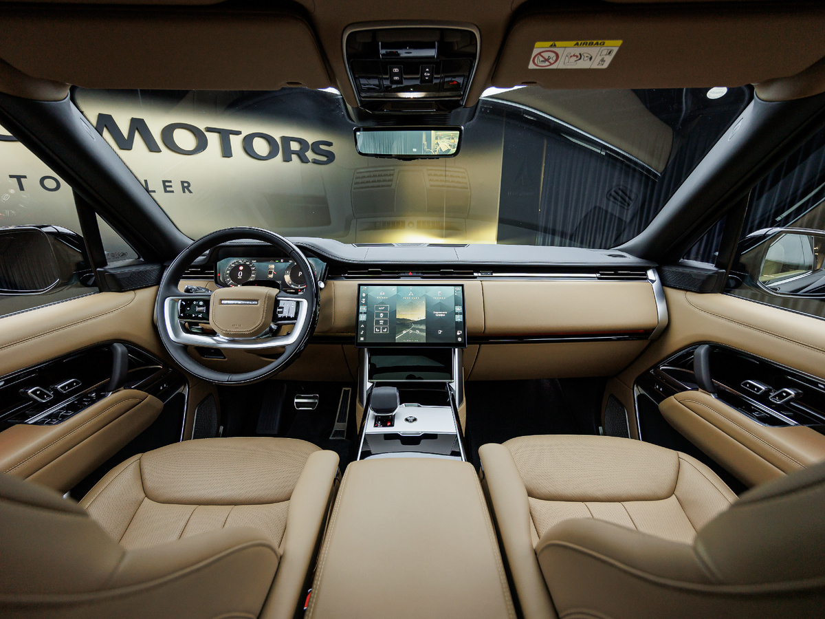 Новое поступление на склад — Range Rover Autobiography LWB