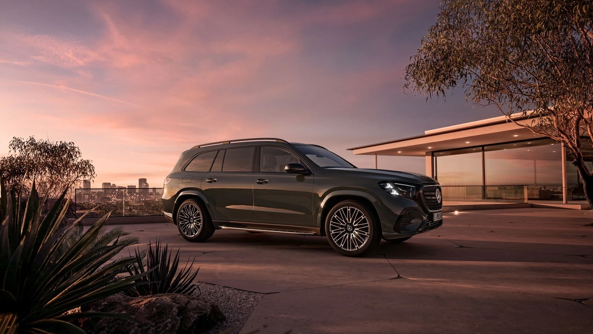 Обновленный Mercedes-Benz GLS: эволюция флагманского SUV.