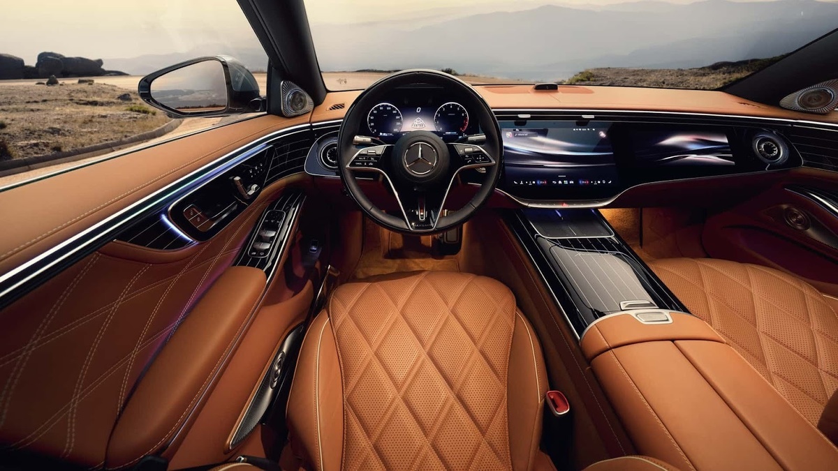 Обновленный Mercedes-Maybach S-Class: технологии, которые стали частью комфорта.