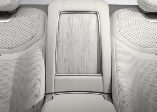 Range Rover SV Ultra: как выглядит новый флагман марки.