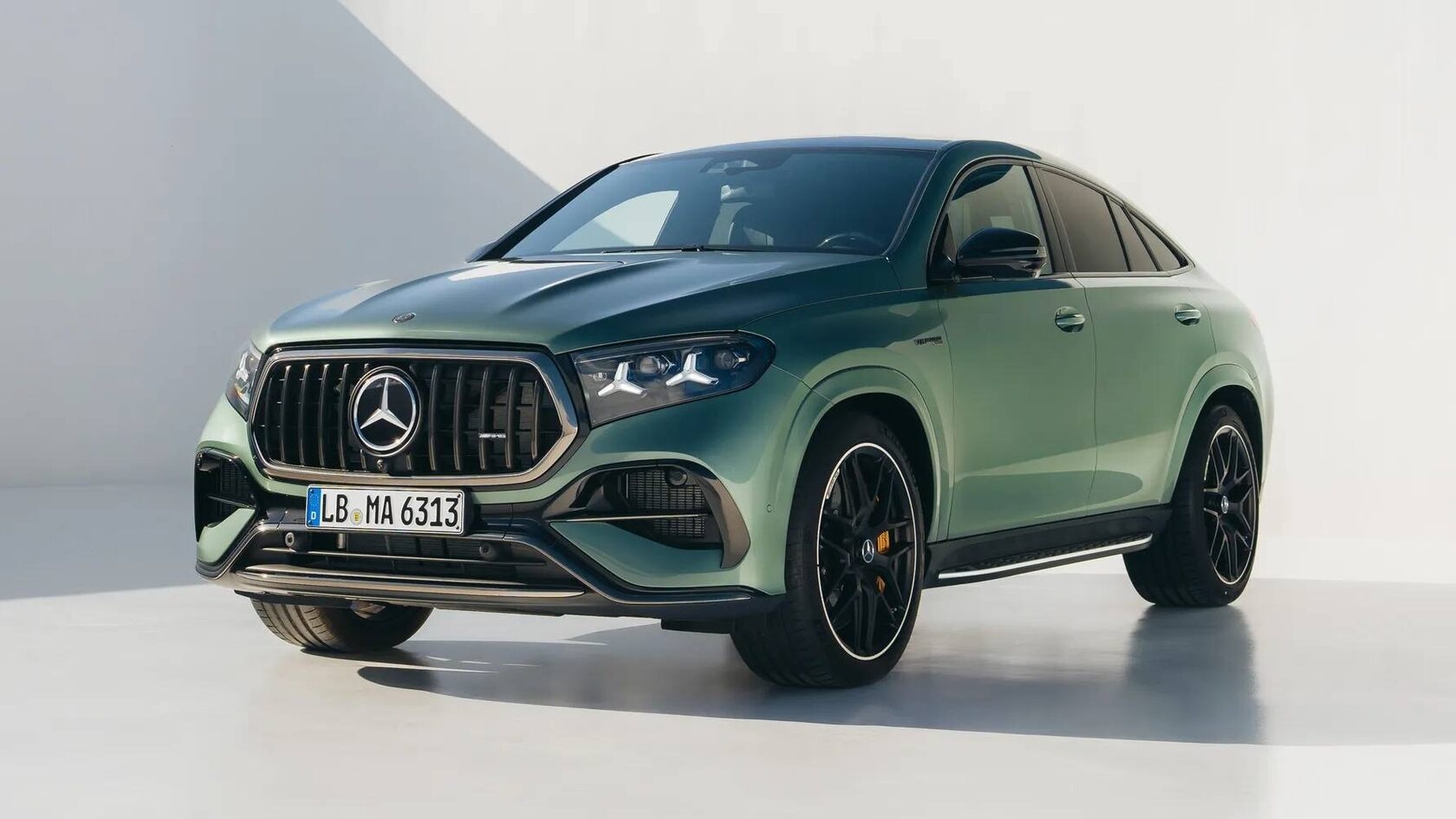 Mercedes-AMG представил обновленные GLE 63 S и GLS 63