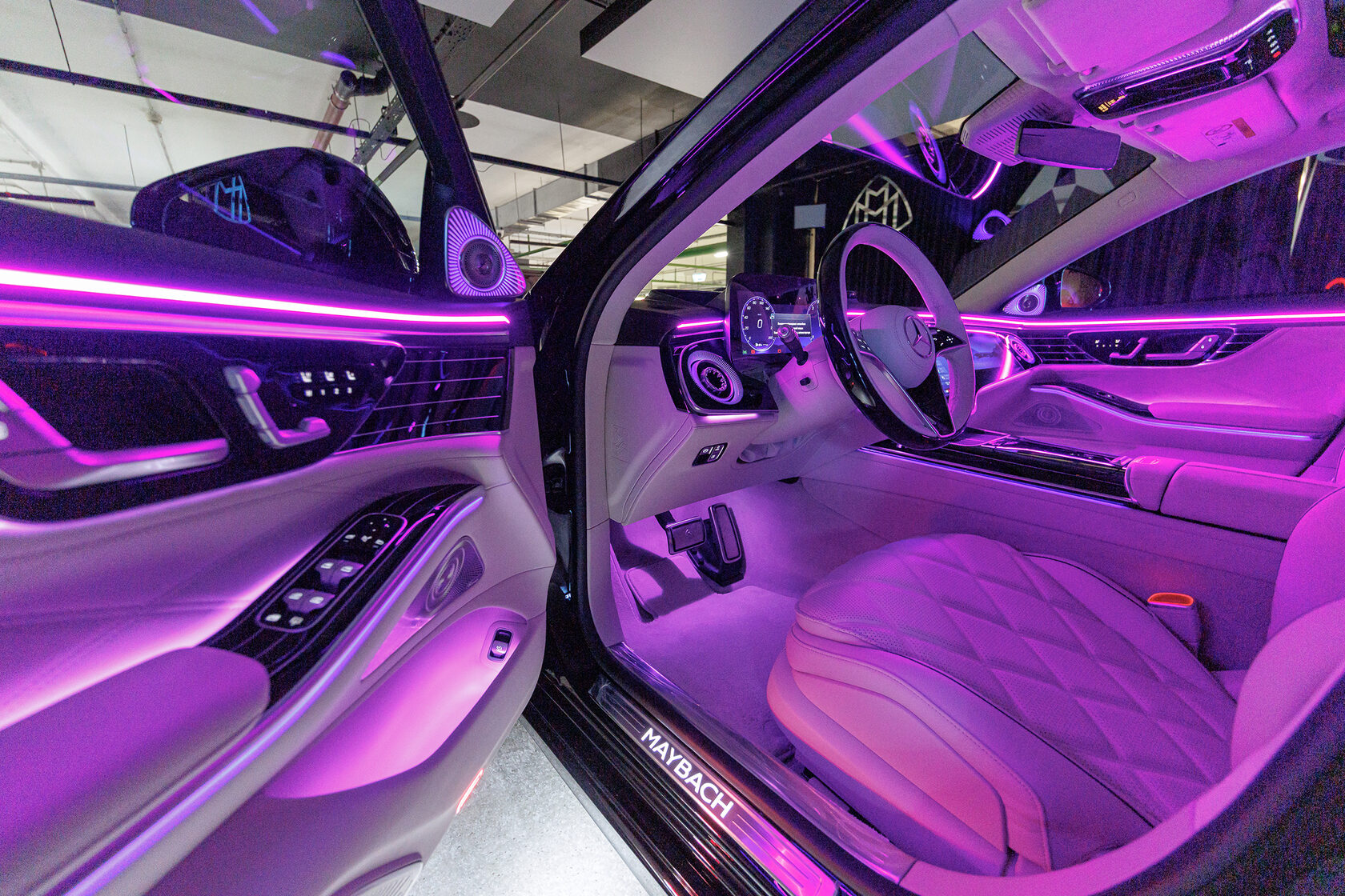 Компания Legacy Motors первой в России представила рестайлинговый Mercedes-Maybach S-Class