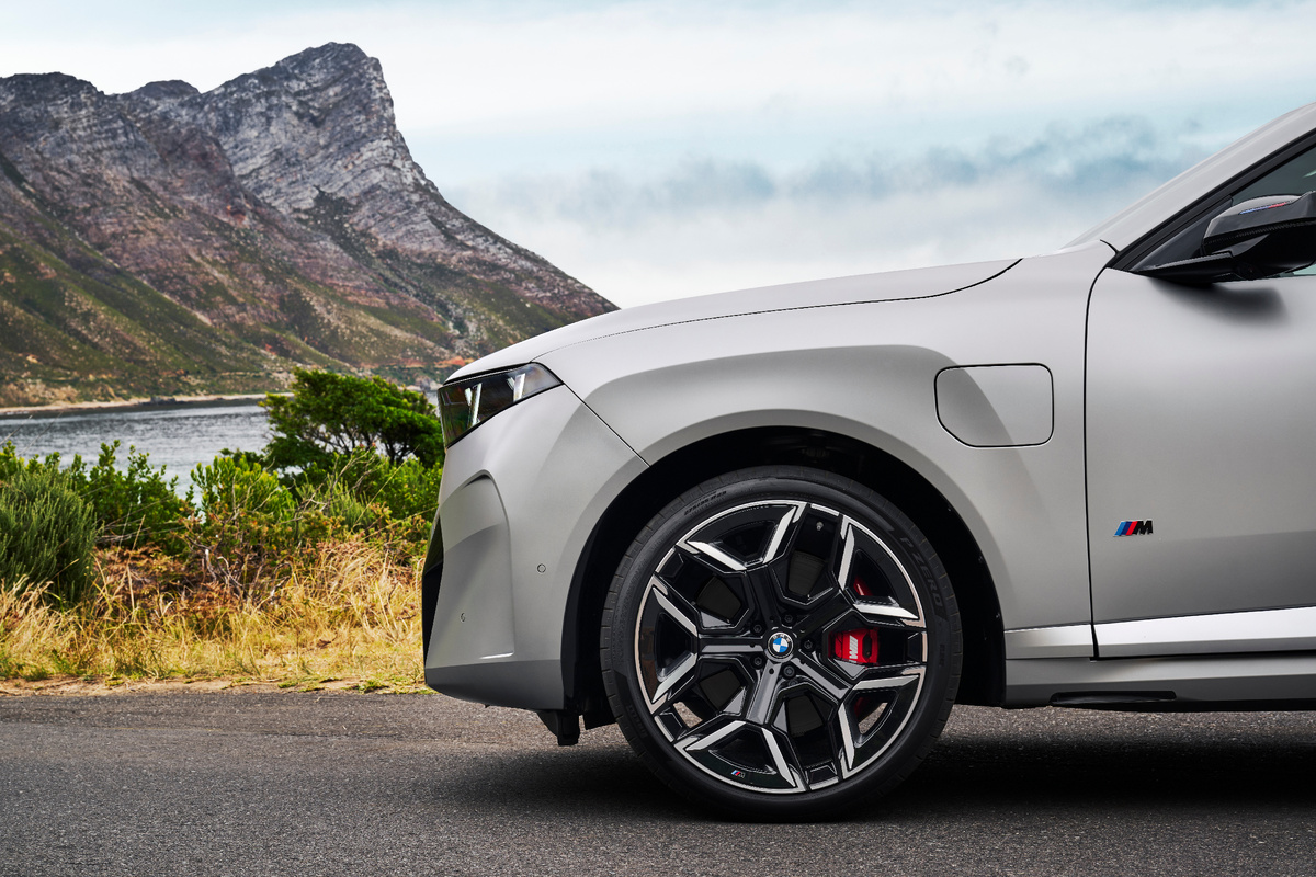 Новый BMW X5: автомобиль, который определит будущее премиальных кроссоверов BMW