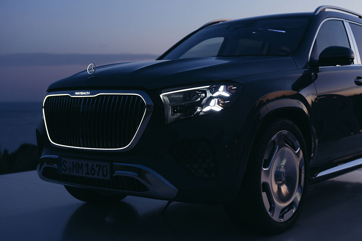 Mercedes-Maybach GLS стал еще роскошнее. Но главная премьера — не в новом дизайне