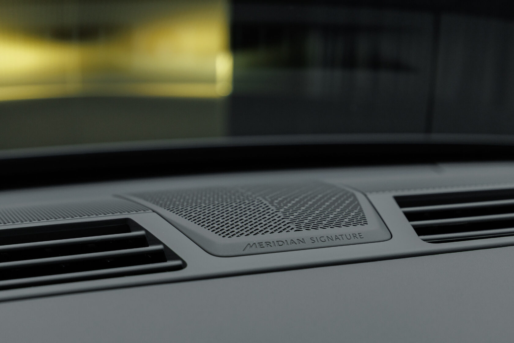 Новое поступление на склад — Range Rover Autobiography LWB