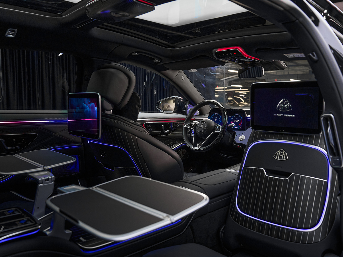 Единственный в России Mercedes-Maybach S-Class Night Series появился в Москве