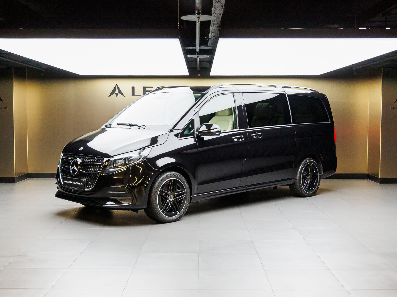 Mercedes-Benz V-Класс 300 d L 4MATIC