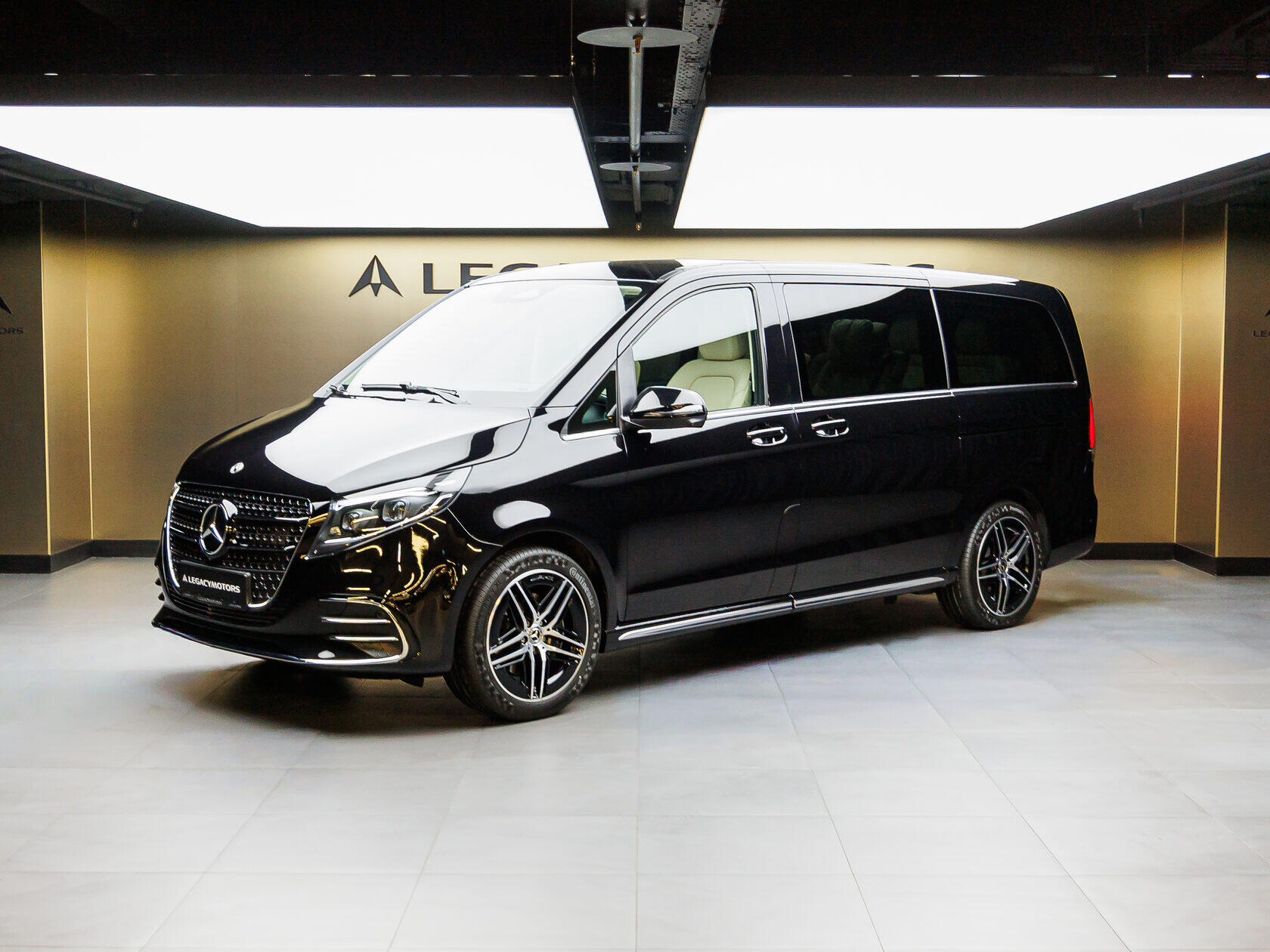 Mercedes-Benz V-Класс 300 d L 4MATIC