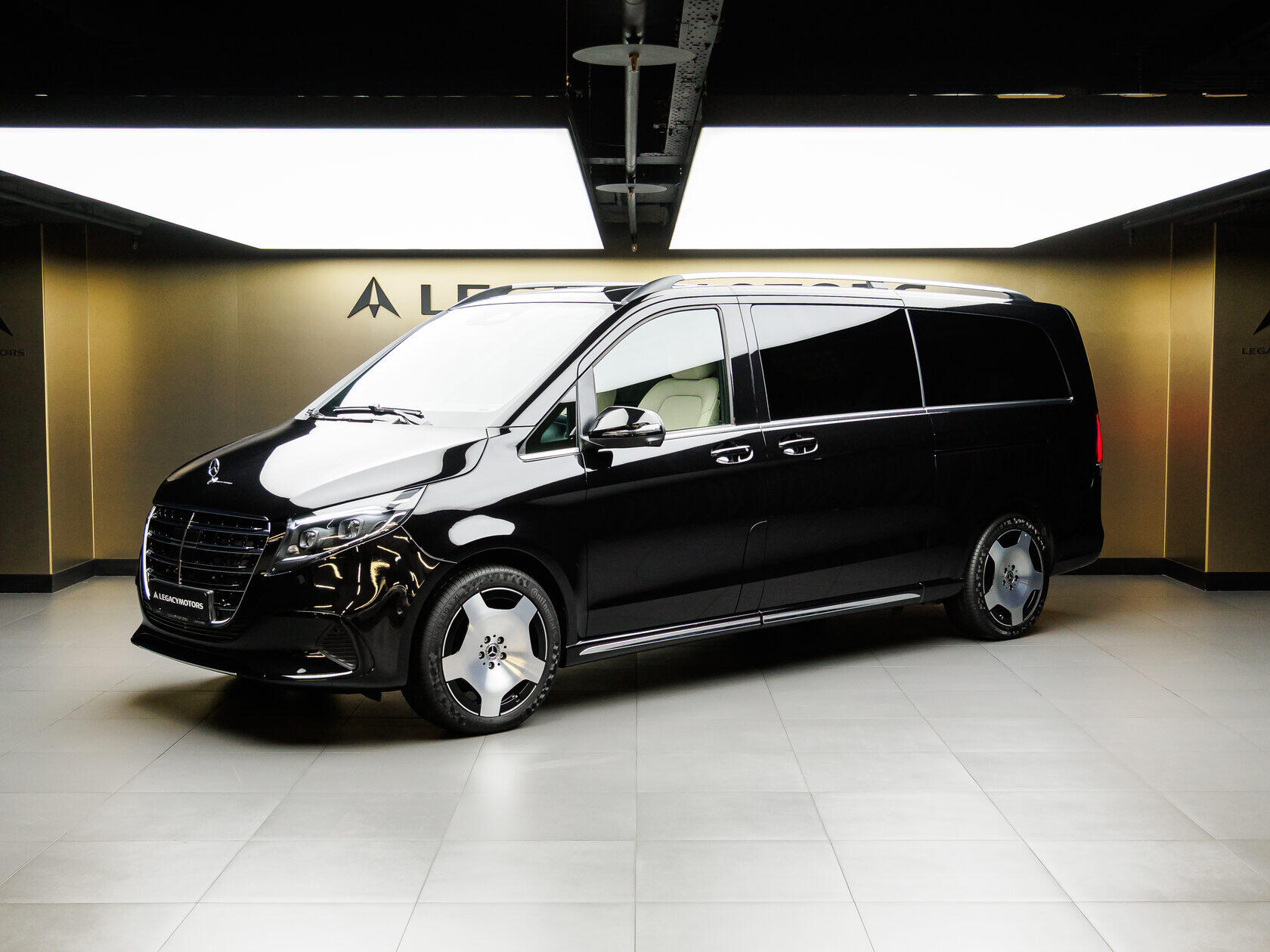 Mercedes-Benz V-Класс 300 d EL