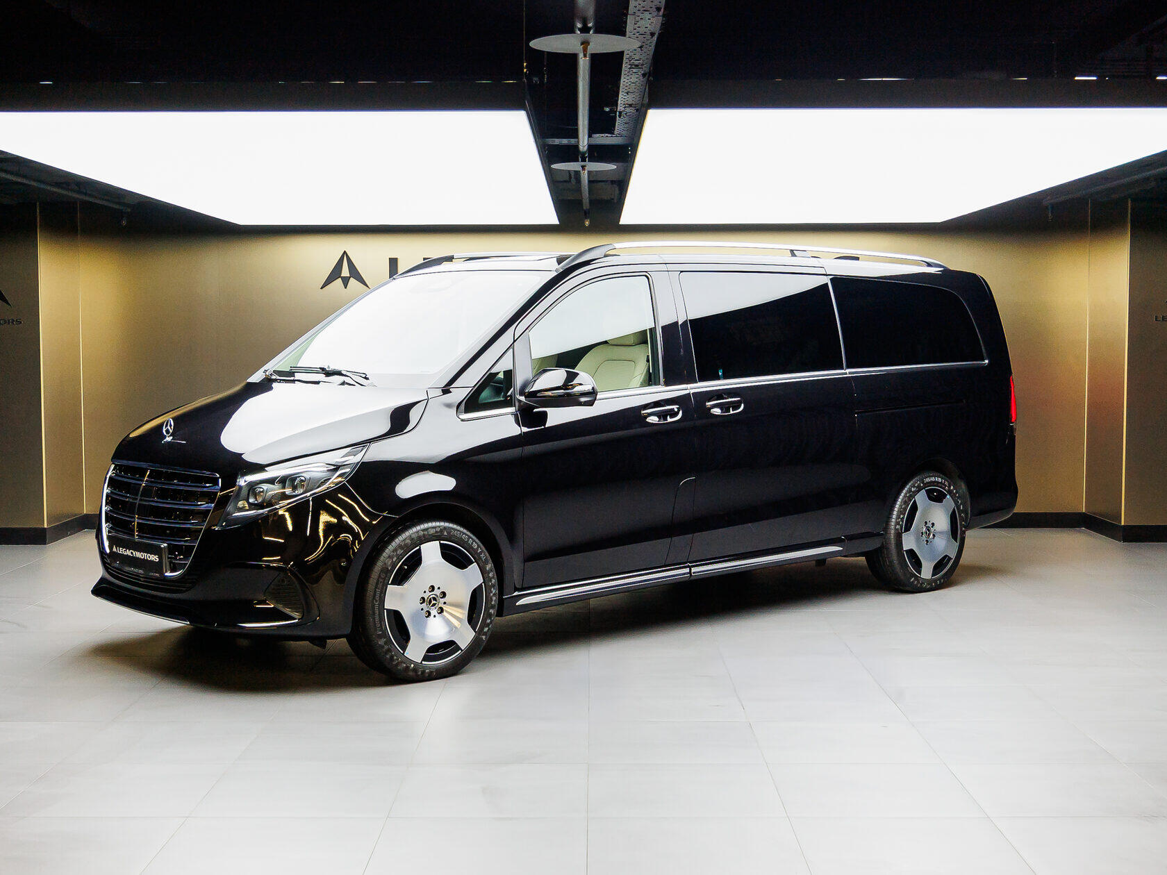 Mercedes-Benz V-Класс 300 d EL 4MATIC