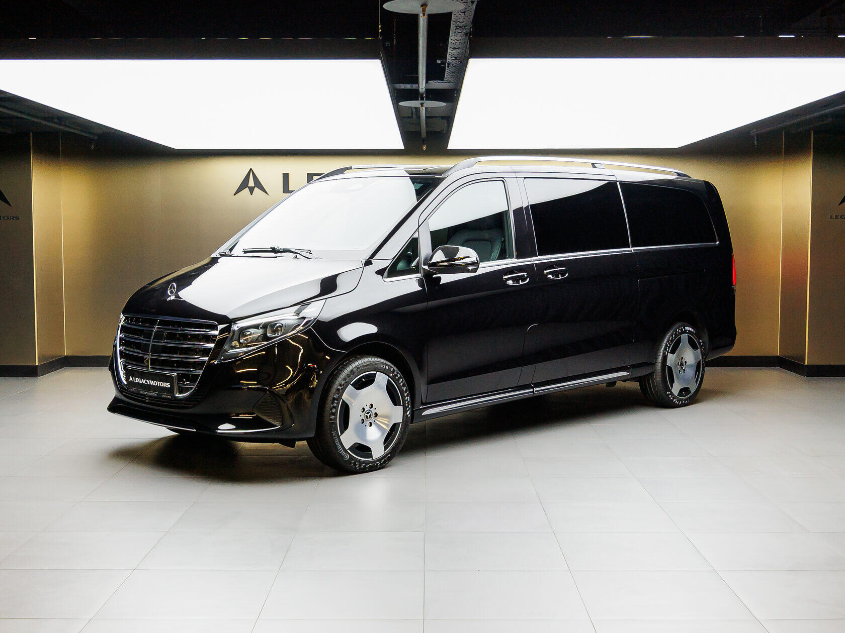 Mercedes-Benz V-Класс 300 d EL 4MATIC