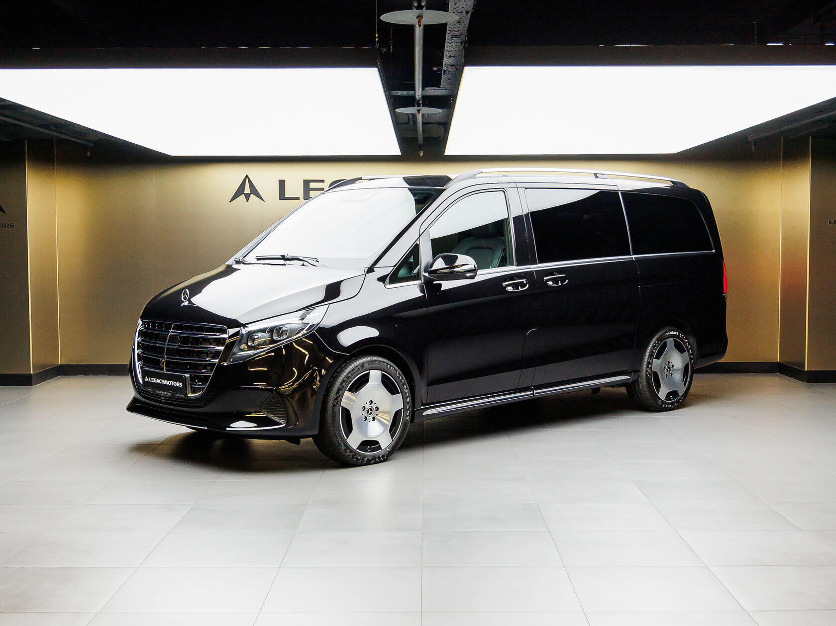 Mercedes-Benz V-Класс 300 d L 4MATIC