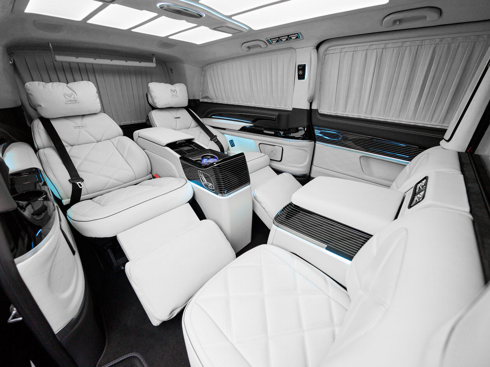 Mercedes-Benz V-Класс 300 d EL 4MATIC