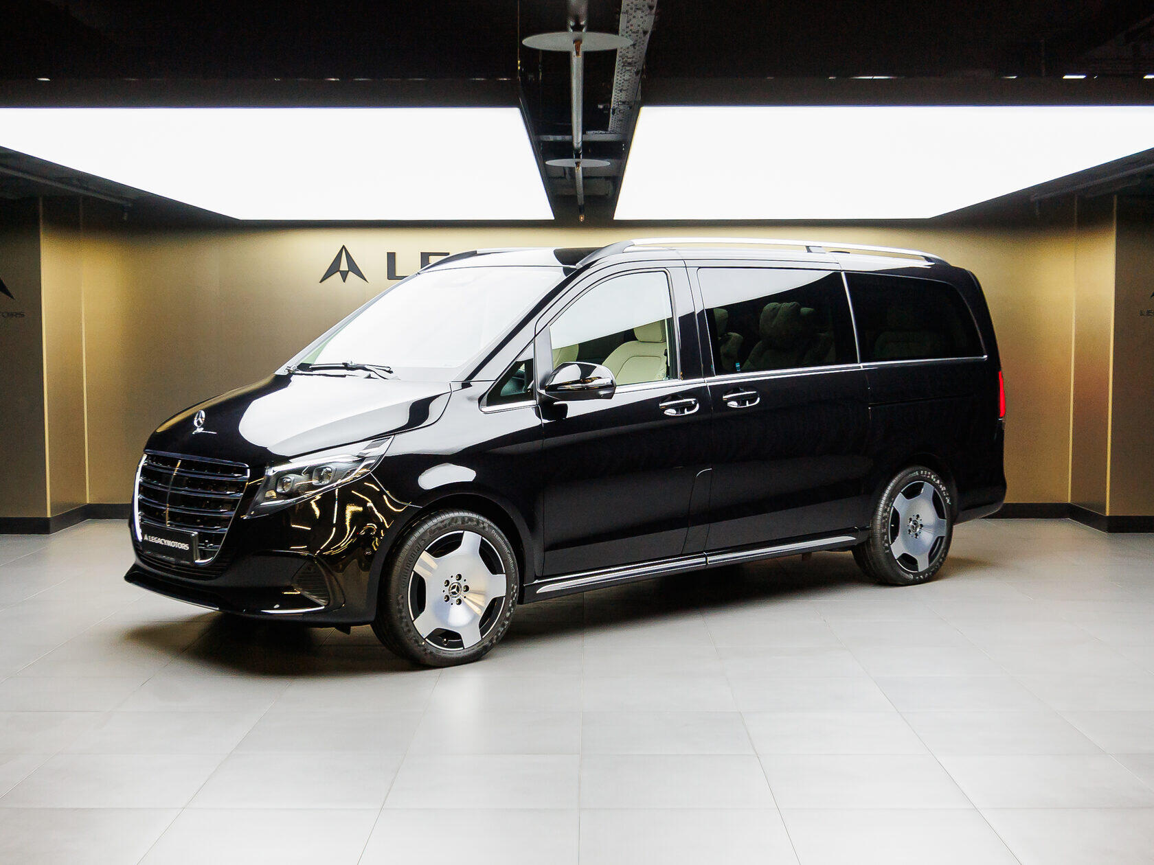 Mercedes-Benz V-Класс 300 d L 4MATIC