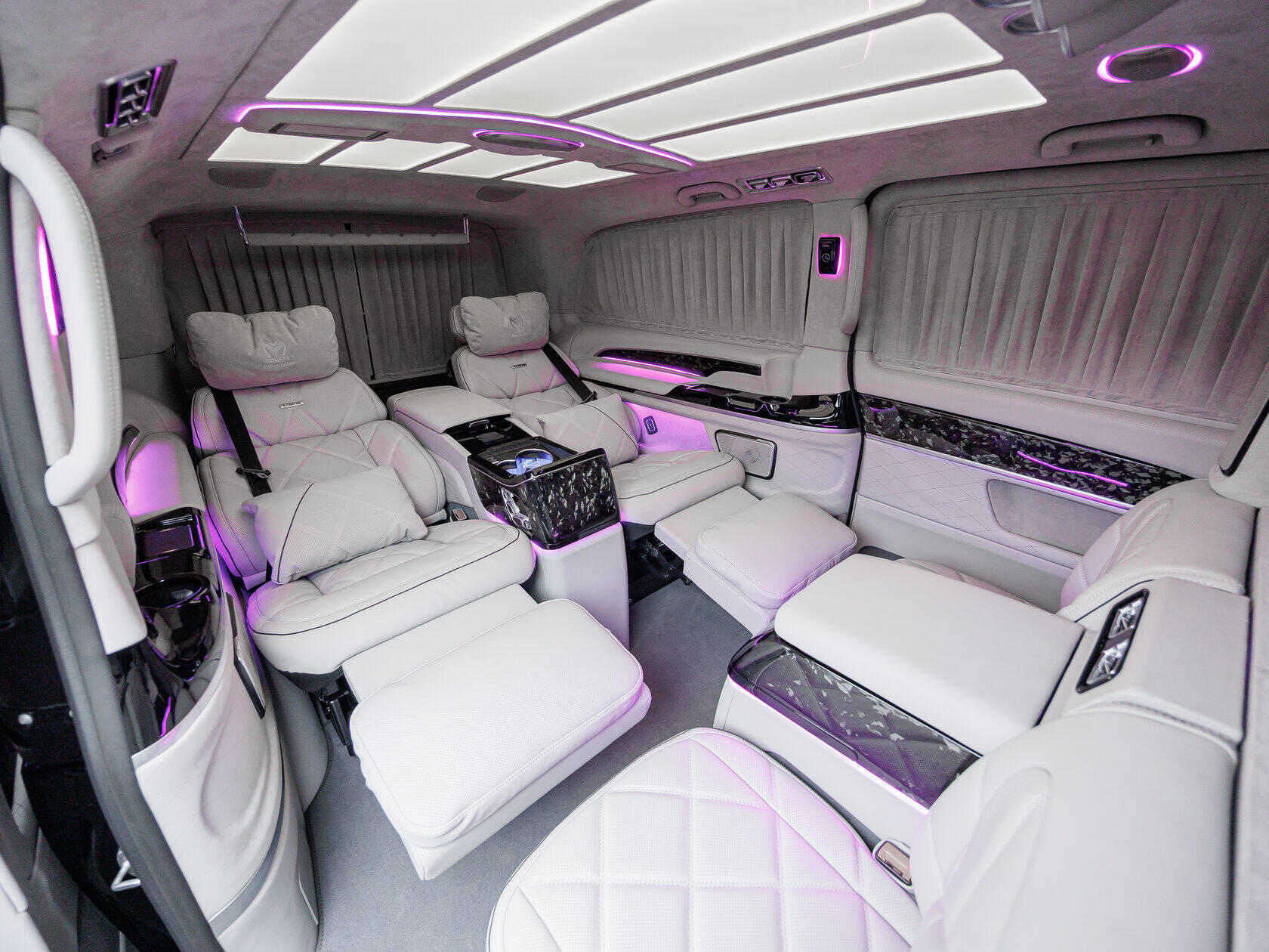 Mercedes-Benz V-Класс 300 d EL 4MATIC