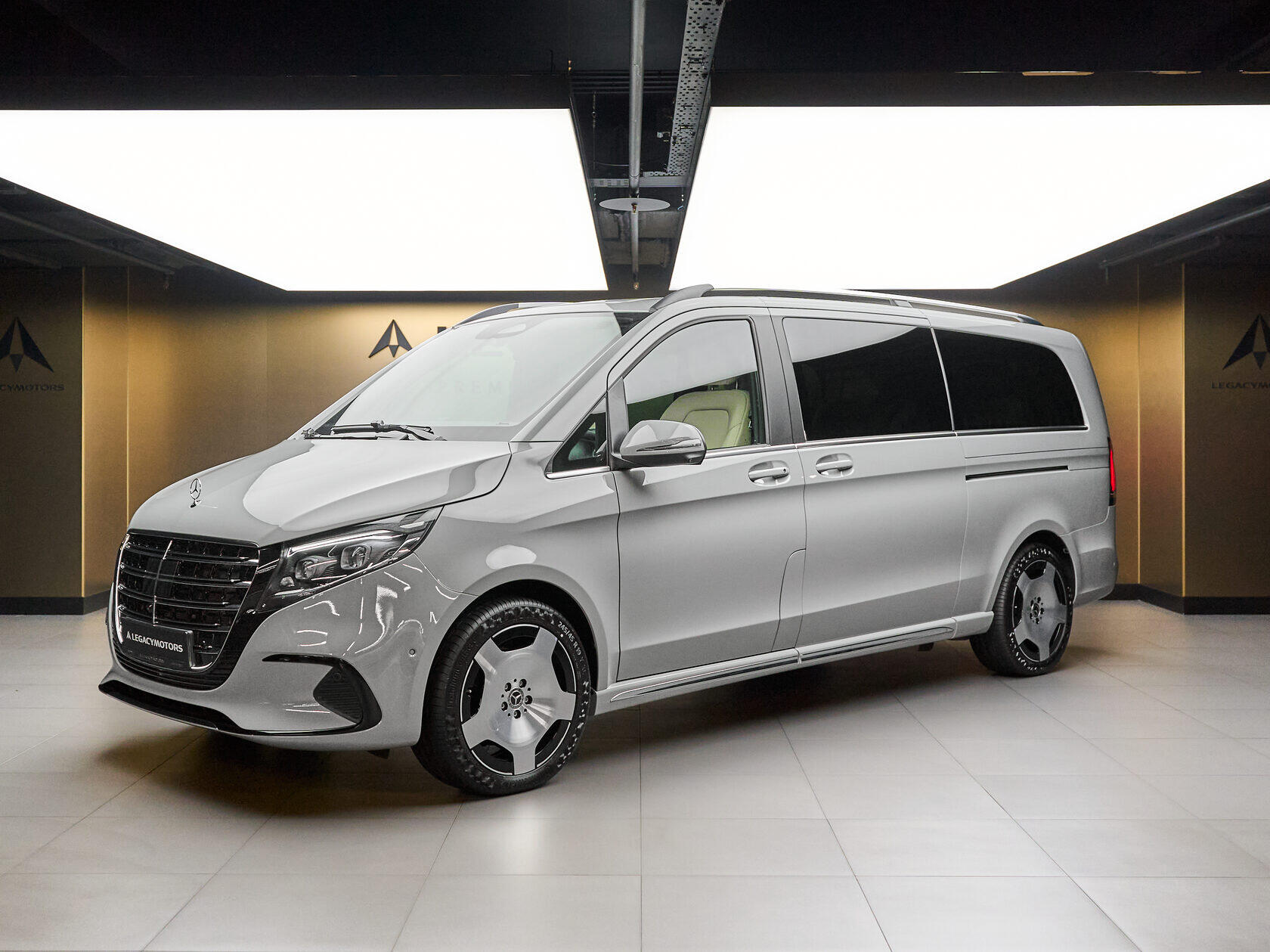 Mercedes-Benz V-Класс 300 d EL