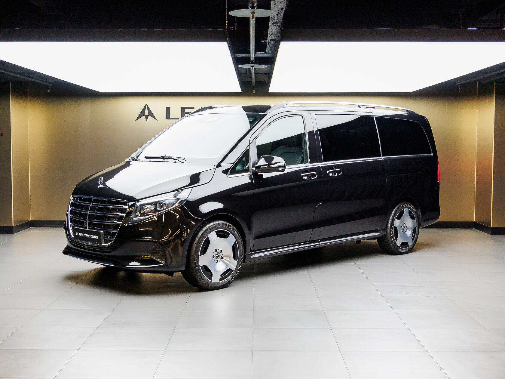 Mercedes-Benz V-Класс 300 d L 4MATIC