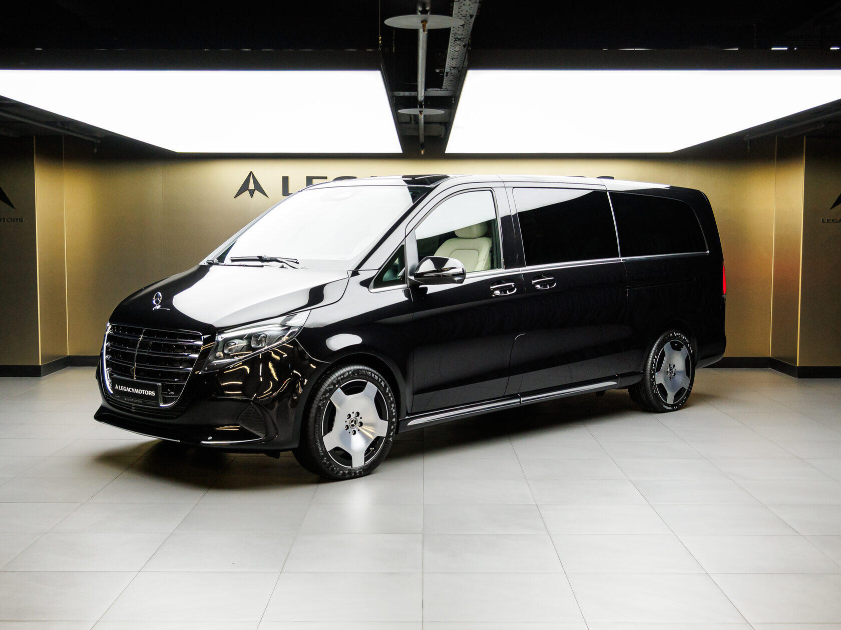 Mercedes-Benz V-Класс 300 d EL
