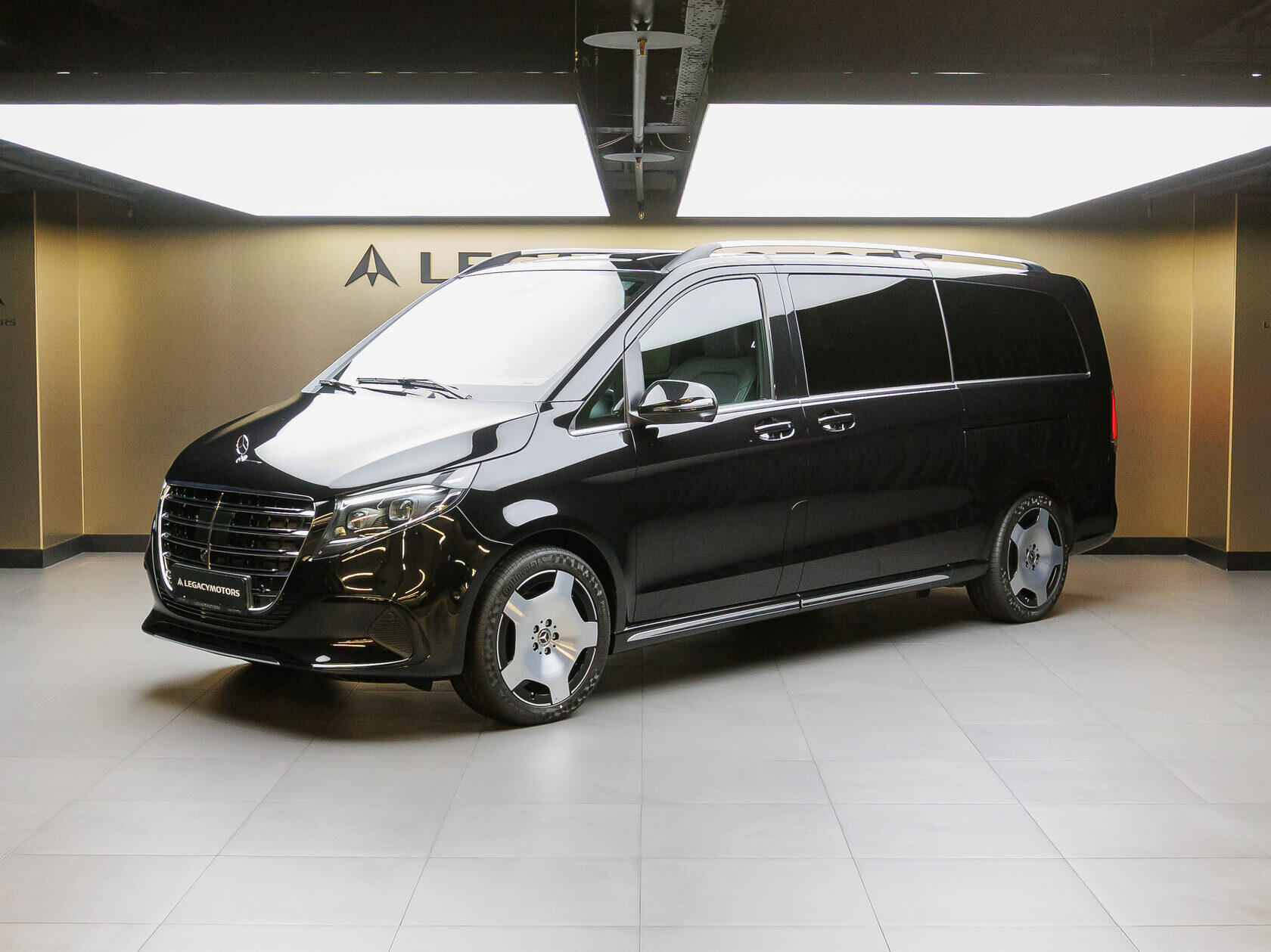 Mercedes-Benz V-Класс 300 d EL 4MATIC