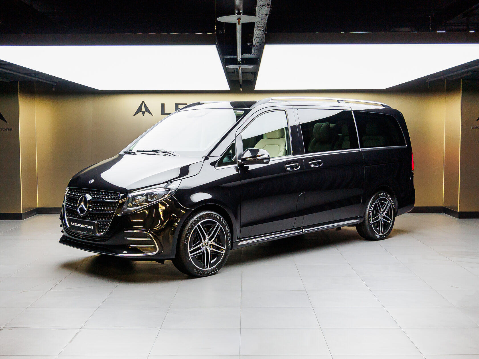 Mercedes-Benz V-Класс 300 d L 4MATIC