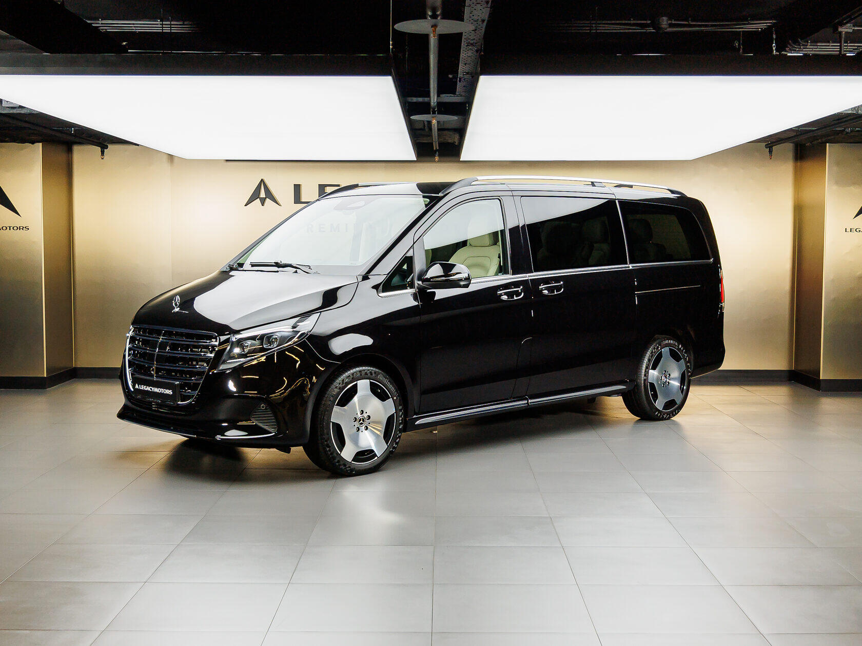 Mercedes-Benz V-Класс 300 d L 4MATIC