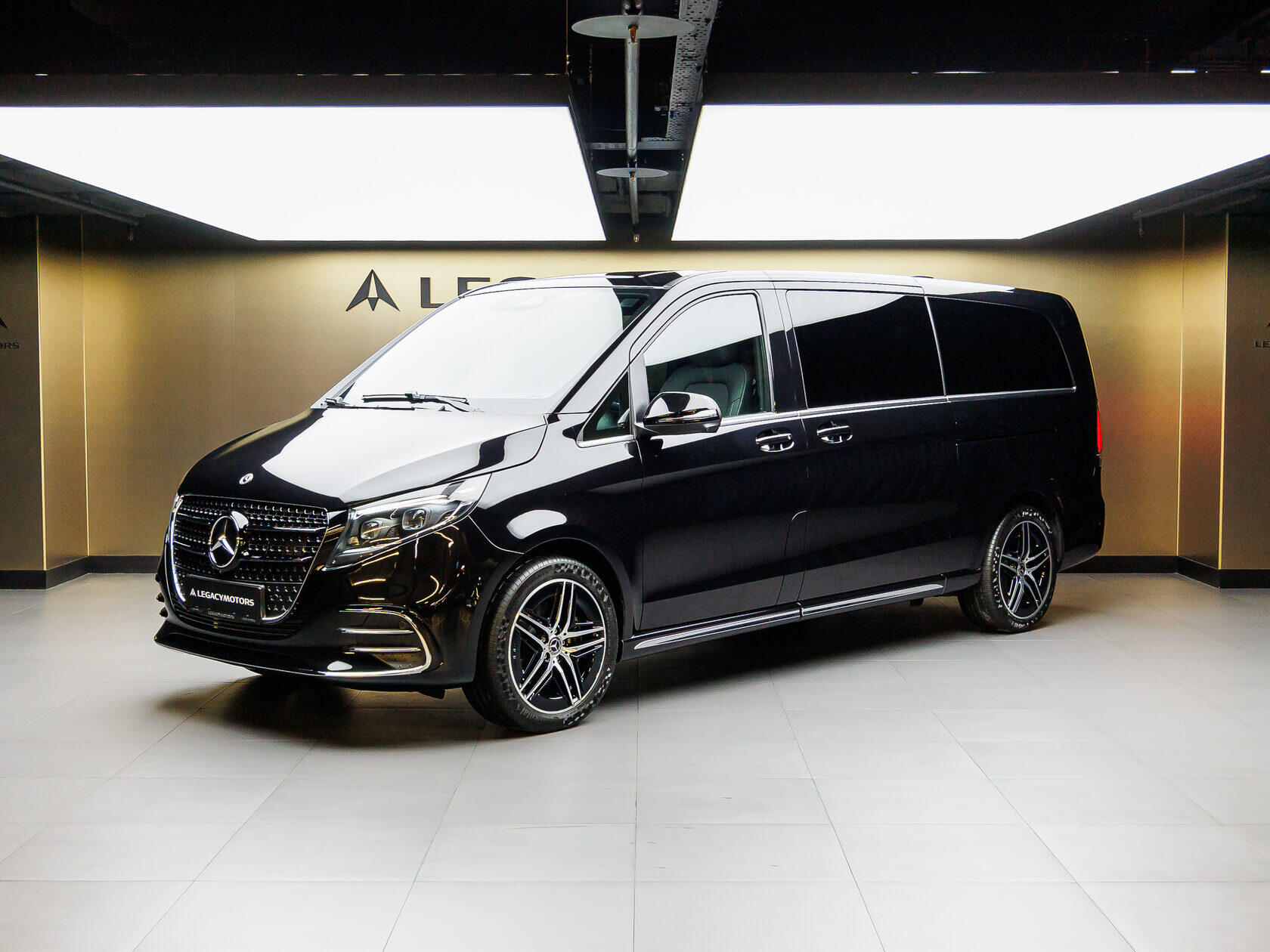 Mercedes-Benz V-Класс 300 d EL 4MATIC