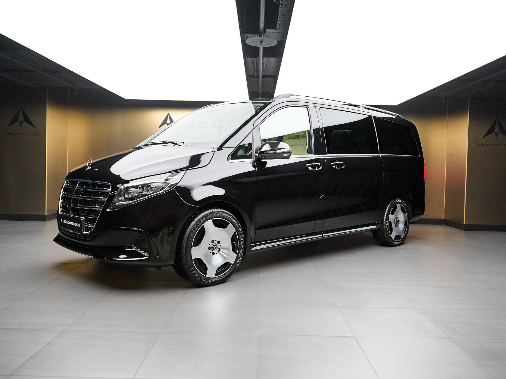 Mercedes-Benz V-Класс 300 d L 4MATIC
