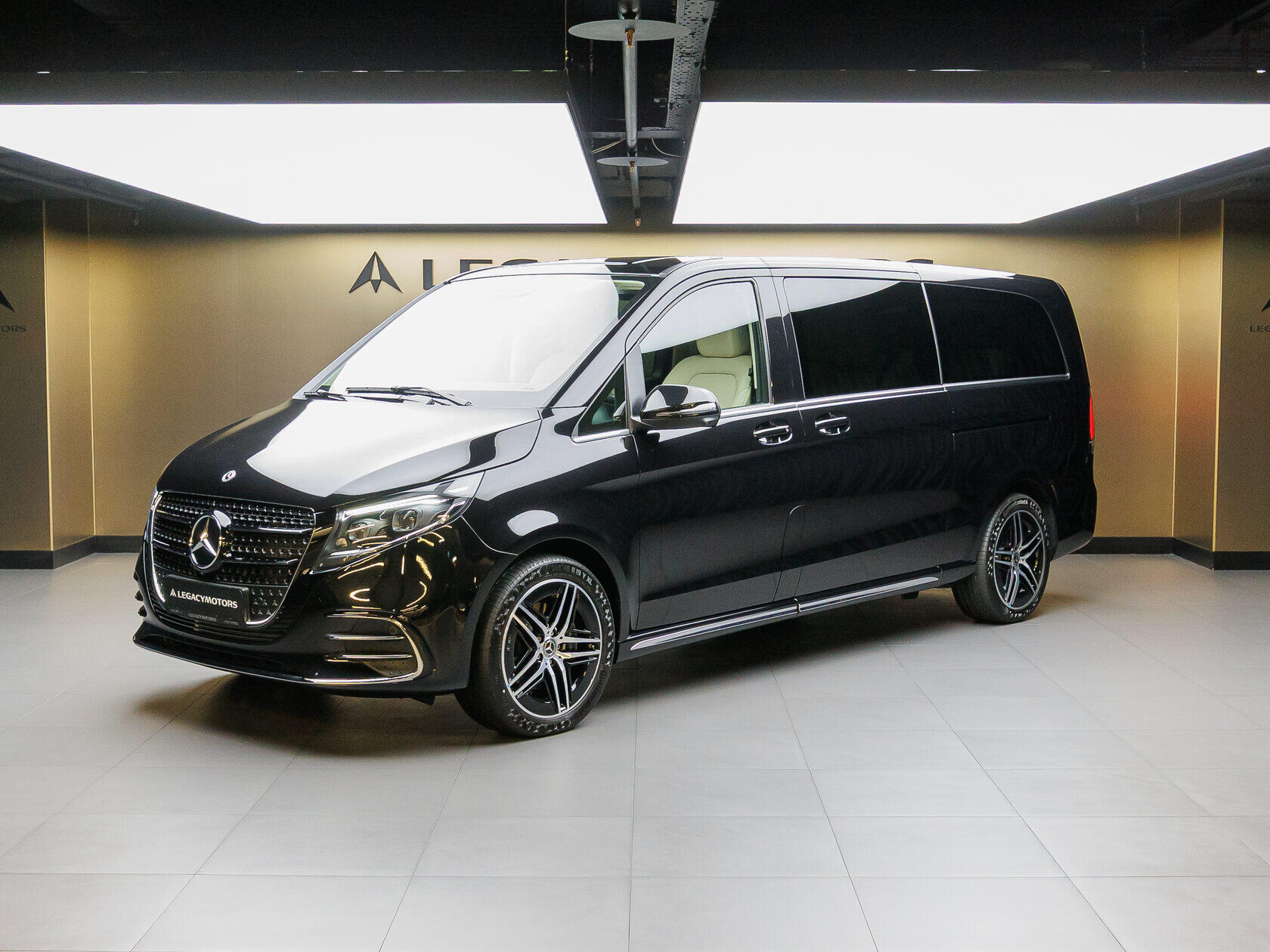 Mercedes-Benz V-Класс 300 d EL 4MATIC
