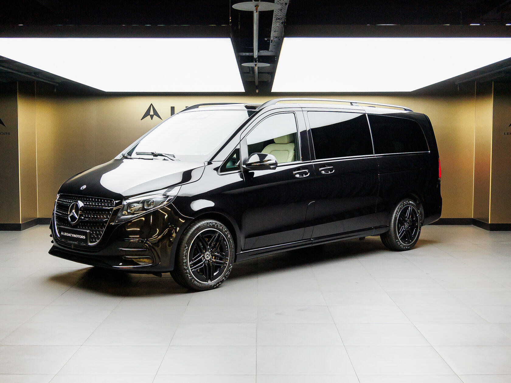 Mercedes-Benz V-Класс 300 d EL 4MATIC