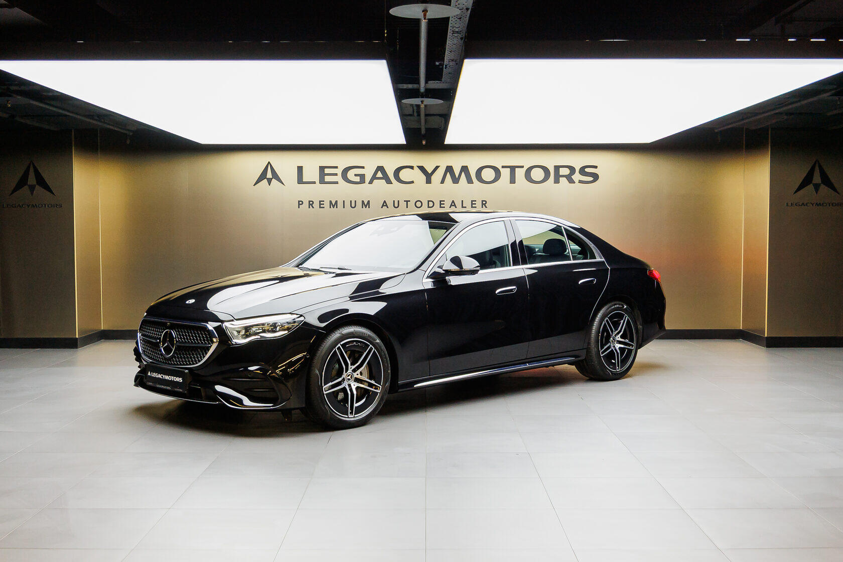 Mercedes-Benz E 300 4MATIC