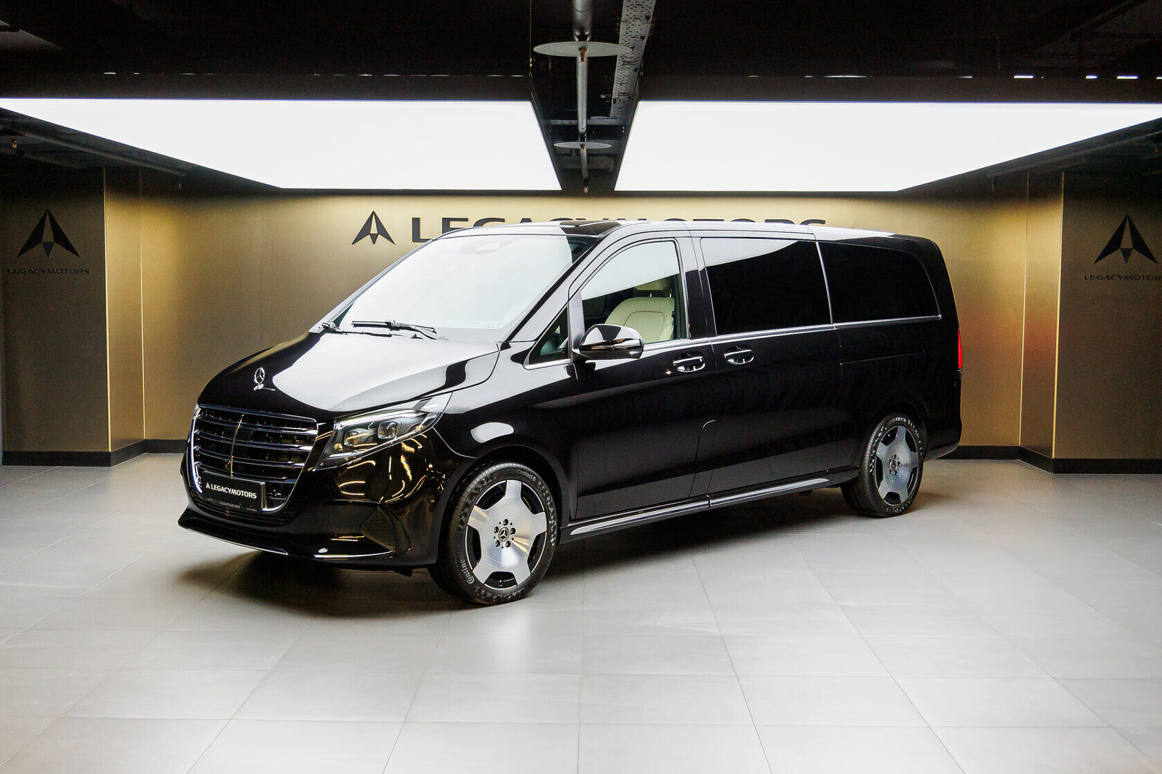 Mercedes-Benz V-Класс 300 d EL 4MATIC