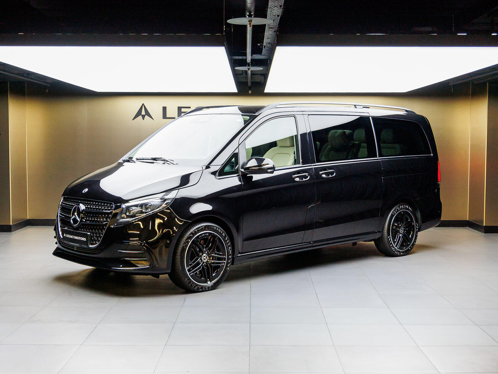 Mercedes-Benz V-Класс 300 d L 4MATIC