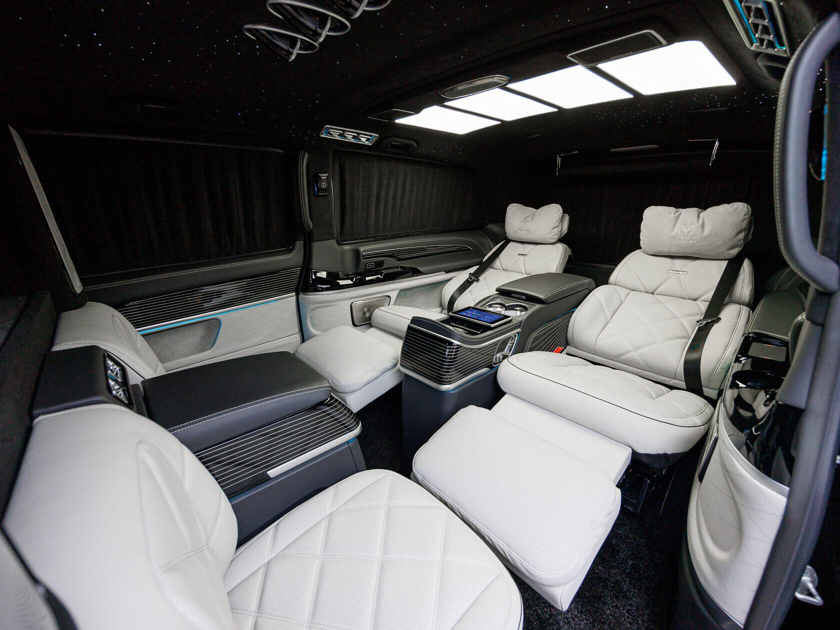 Mercedes-Benz V-Класс 300 d EL 4MATIC