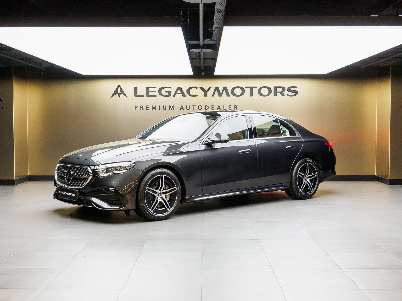 Mercedes-Benz E 300 4MATIC