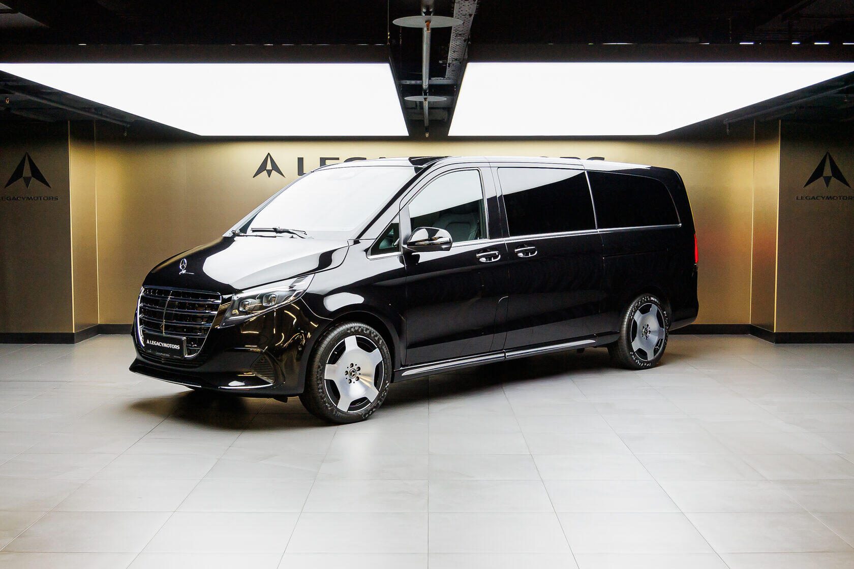 Mercedes-Benz V-Класс 300 d EL 4MATIC