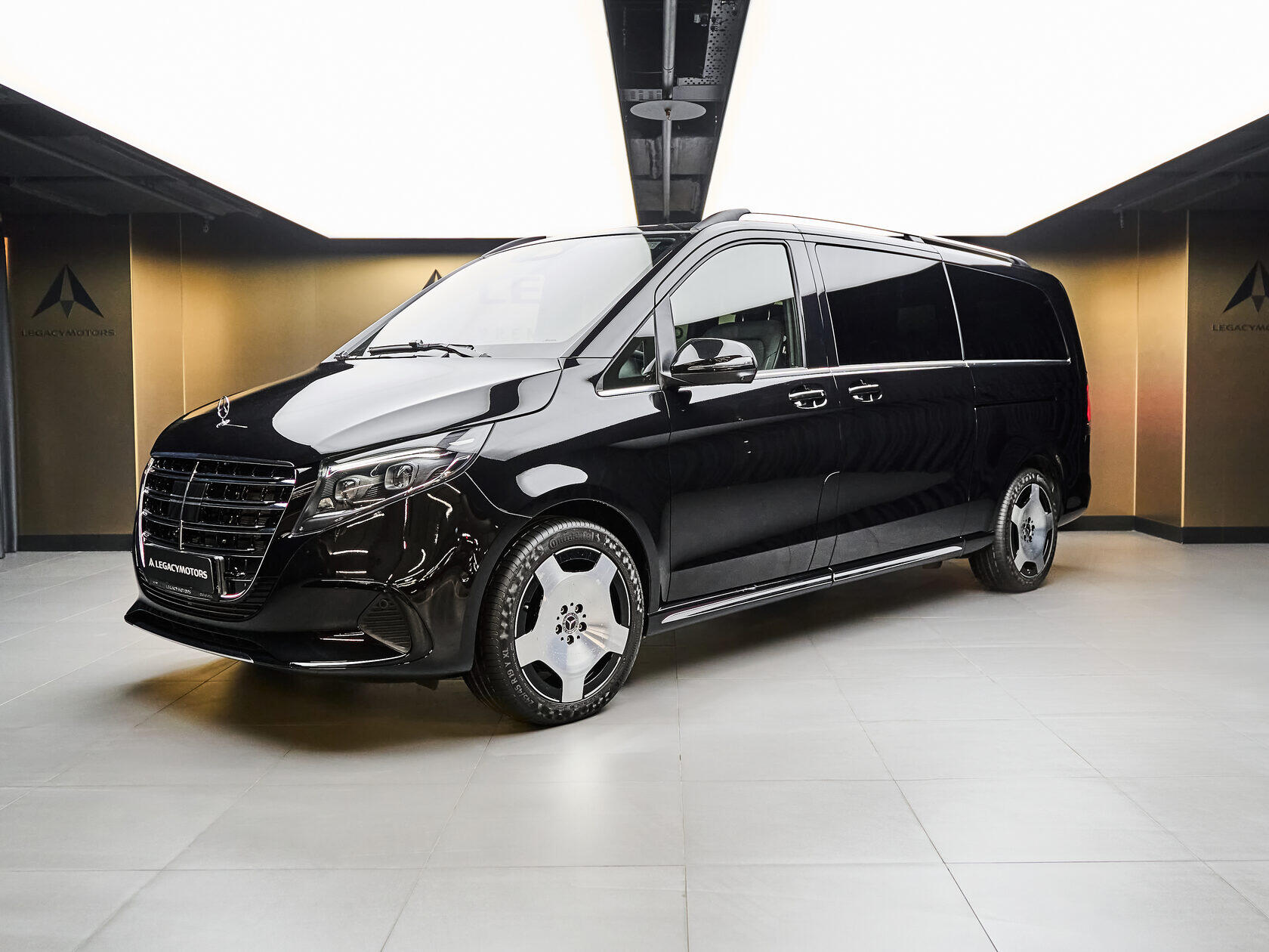 Mercedes-Benz V-Класс 300 d EL 4MATIC