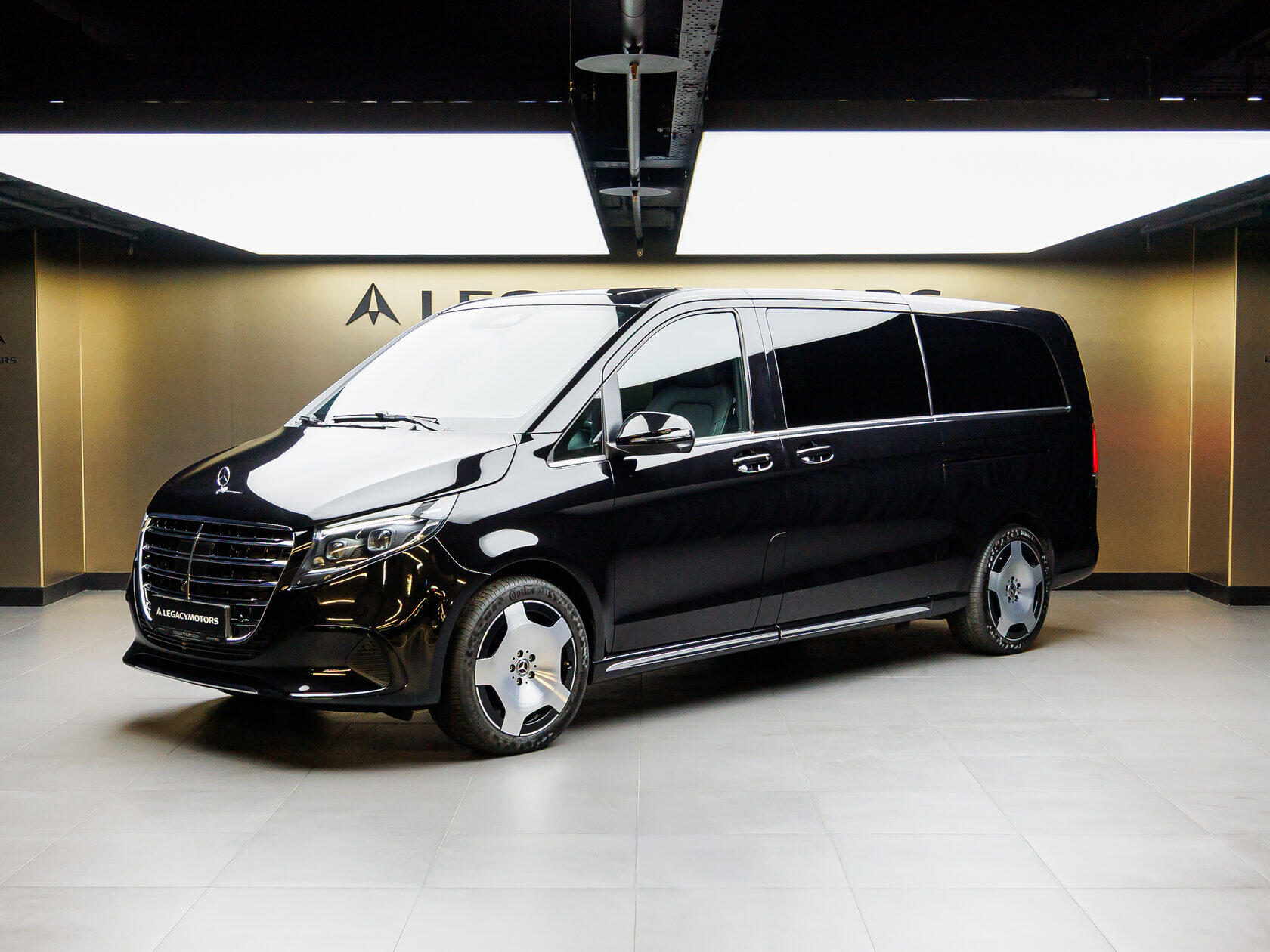 Mercedes-Benz V-Класс 300 d EL 4MATIC
