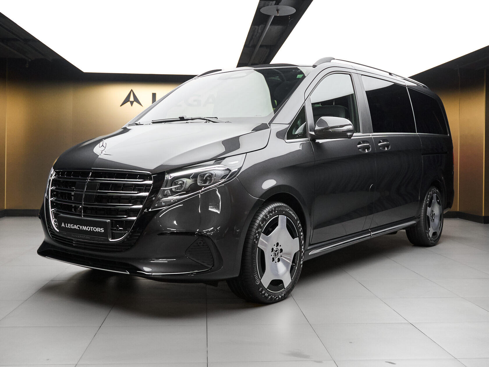 Mercedes-Benz V-Класс 300 d L 4MATIC