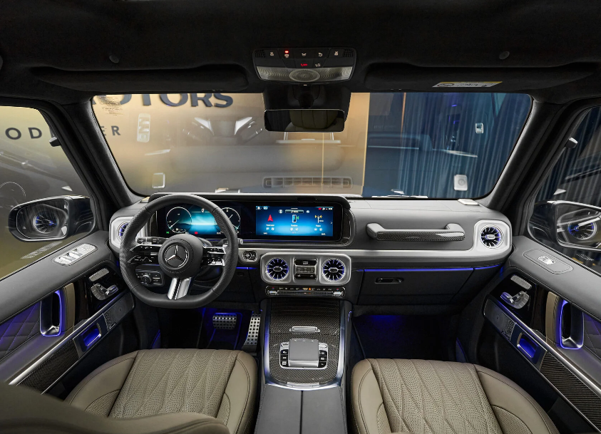 Новое поступление на склад — Mercedes-Benz G 450 d.