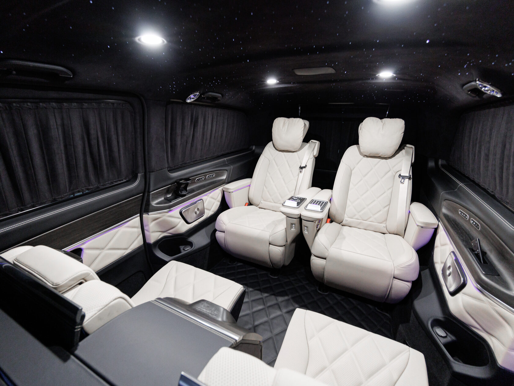 Mercedes-Benz V-Класс 300 d EL
